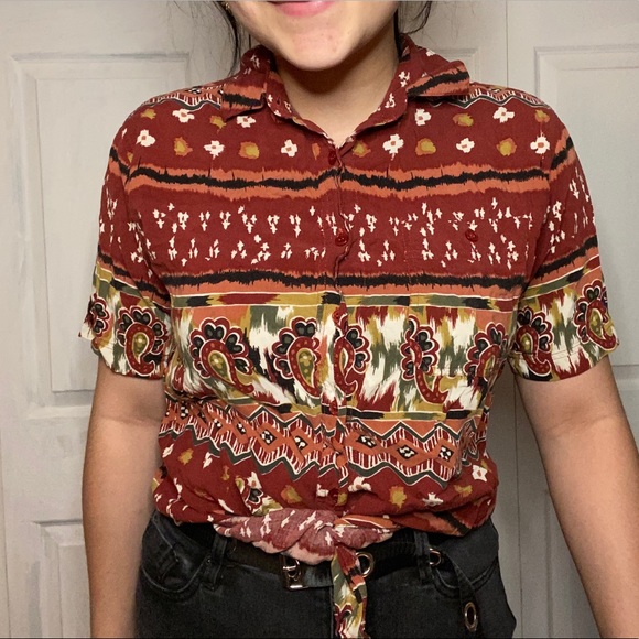 Red tribal pattern button down - Picture 1 of 5
